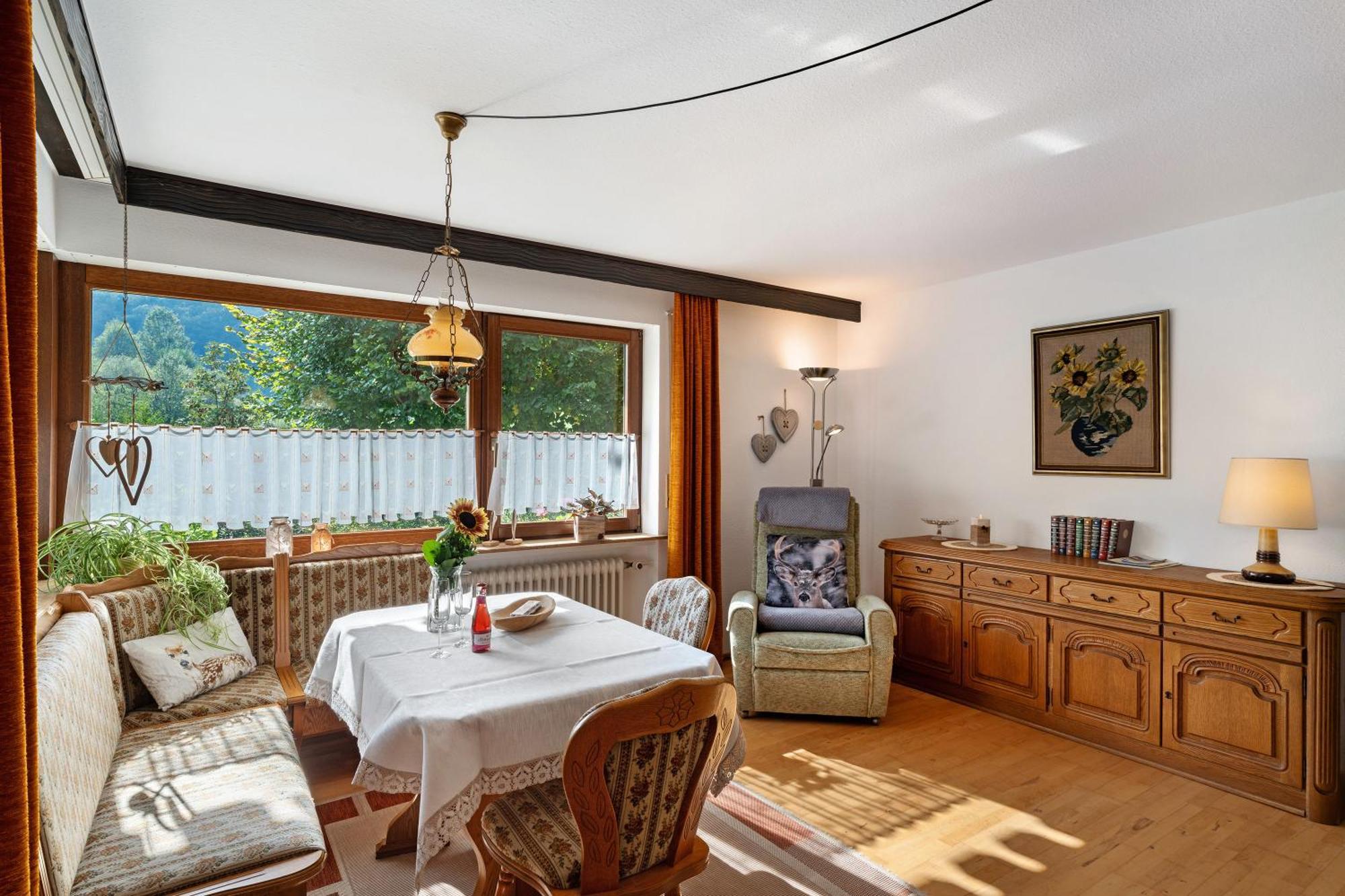 Haus Schindler Apartment Ottenhofen im Schwarzwald Luaran gambar