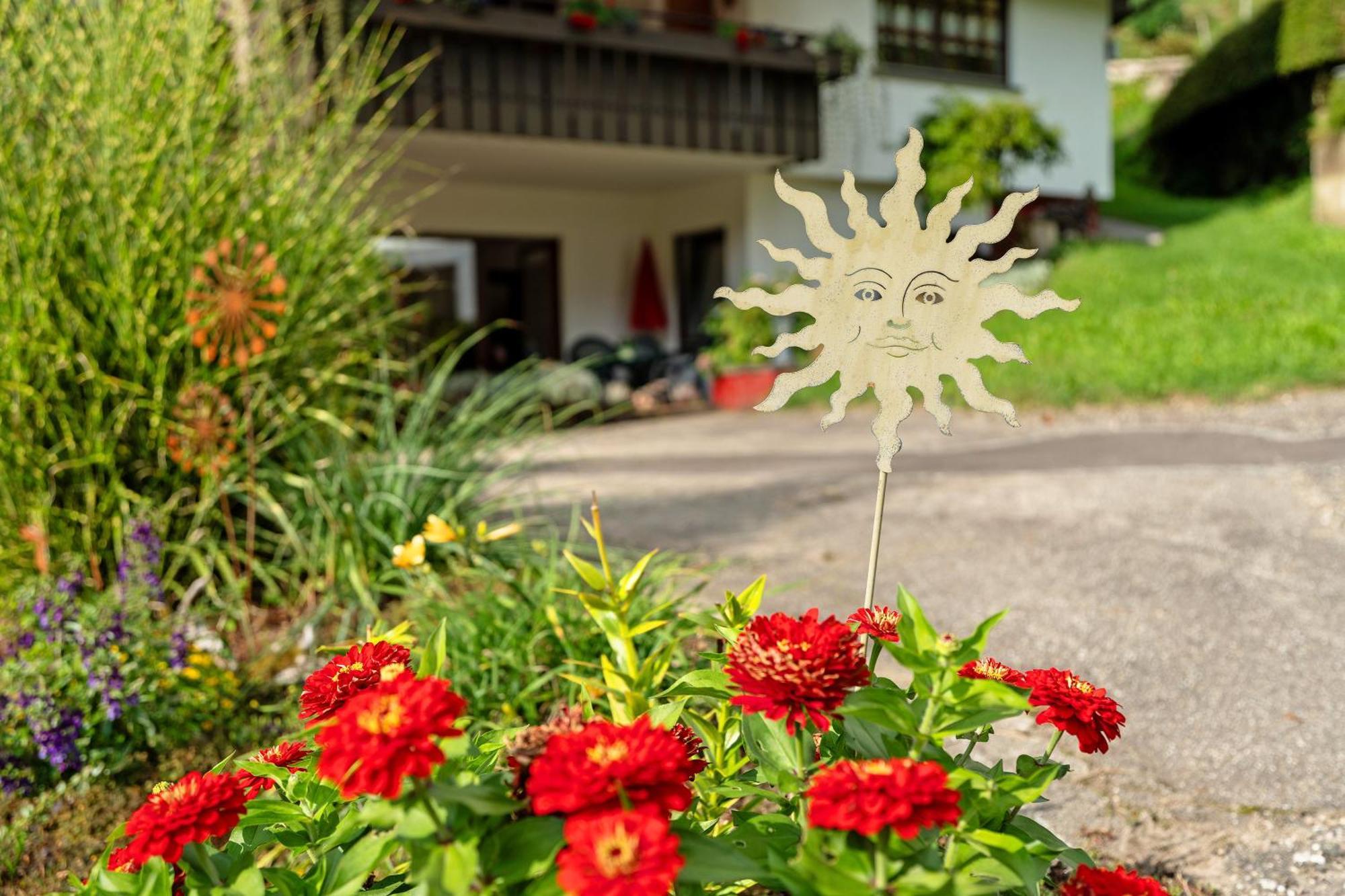 Haus Schindler Apartment Ottenhofen im Schwarzwald Luaran gambar